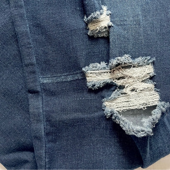 SO Ripped High Rise Skinny Jeans - Picture 6 of 10